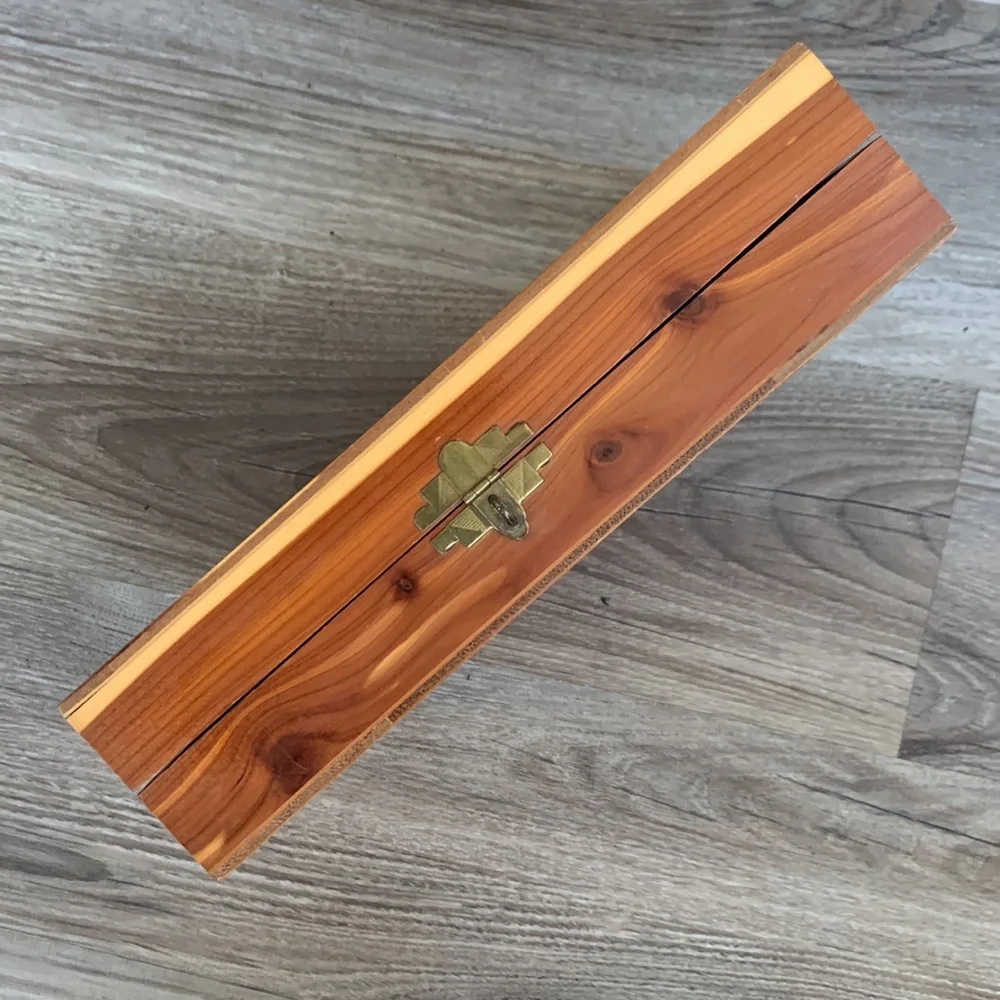 Vintage Handmade Carpenters Union Cedar Wood Holy Bible Wooden Case Memorial Box
